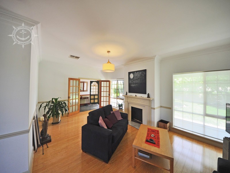 66 Turfan W, Munster WA 6166