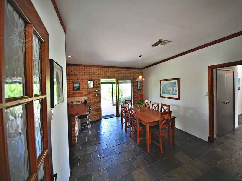 66 Turfan W, Munster WA 6166