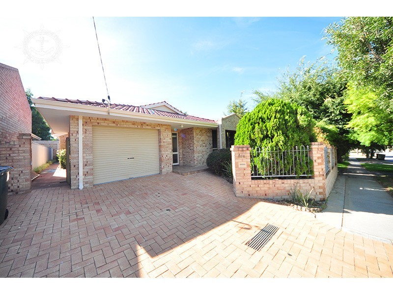 82a Murray Road, Bicton WA 6157