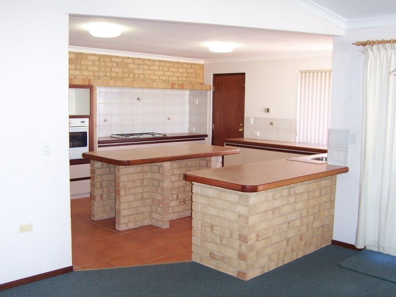 5 Marseille Mews, Port Kennedy WA 6172