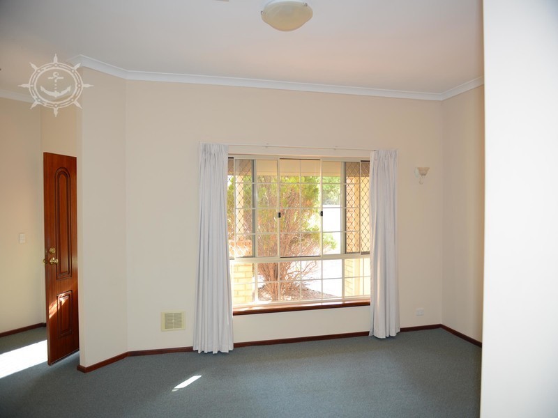 5 Marseille Mews, Port Kennedy WA 6172