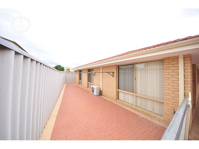 12 Orania Mews, Warnbro WA 6169