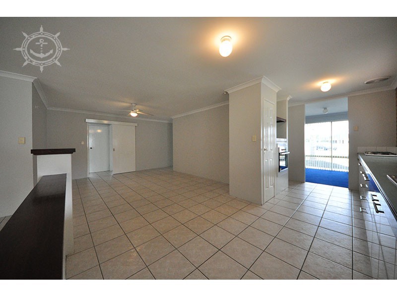 12 Orania Mews, Warnbro WA 6169