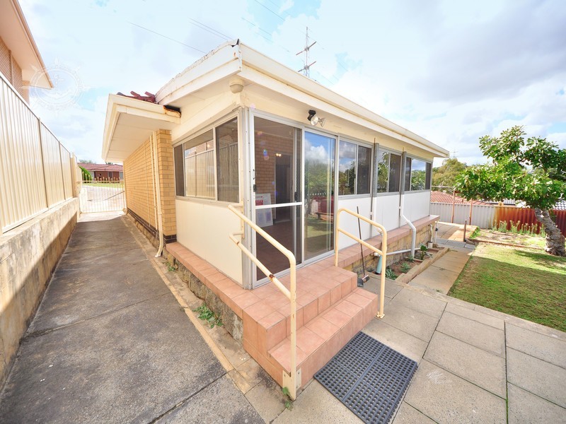 71 Newton Street, Spearwood WA 6163