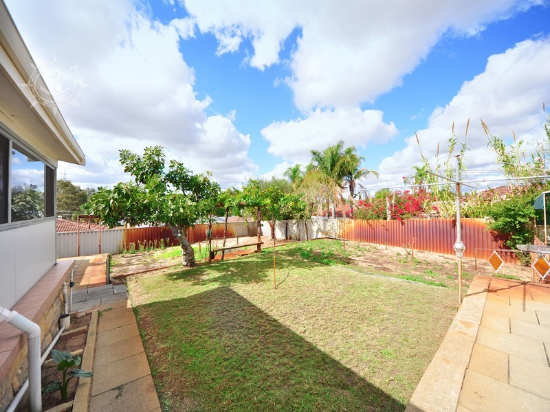 71 Newton Street, Spearwood WA 6163