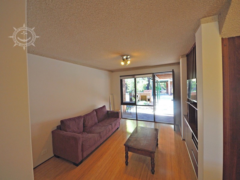 19/10 Stirling Street, Fremantle WA 6160