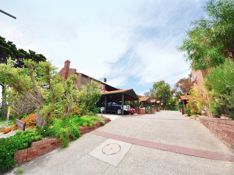 19/10 Stirling Street, Fremantle WA 6160