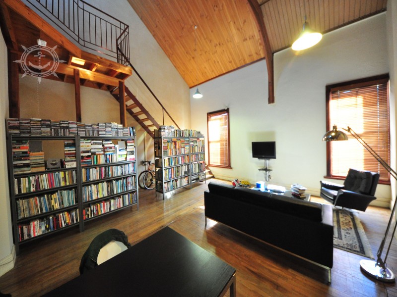 7/13 James Street, Fremantle WA 6160
