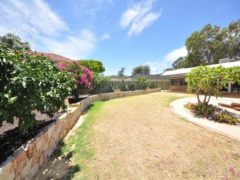 6 Morriett Street, Attadale WA 6156