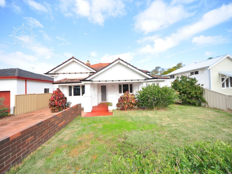 137 Marmion Street, Fremantle WA 6160