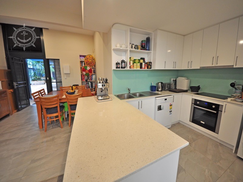 26/13 Cantonment Street, Fremantle WA 6160