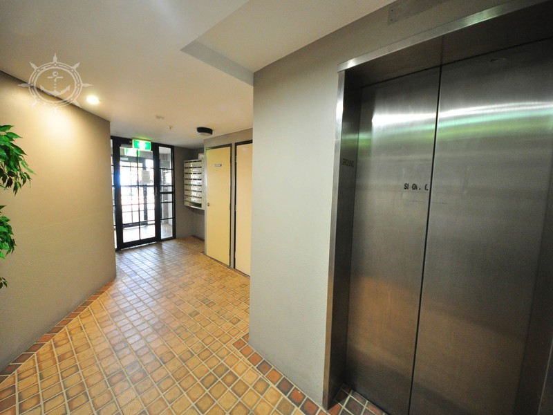 9/13 Cantonment Street, Fremantle WA 6160