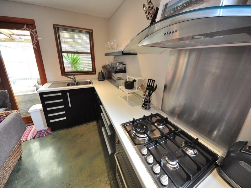 5 Inverleith Street, South Fremantle WA 6162