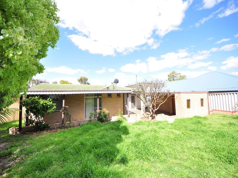 50 Cawston Road, Attadale WA 6156