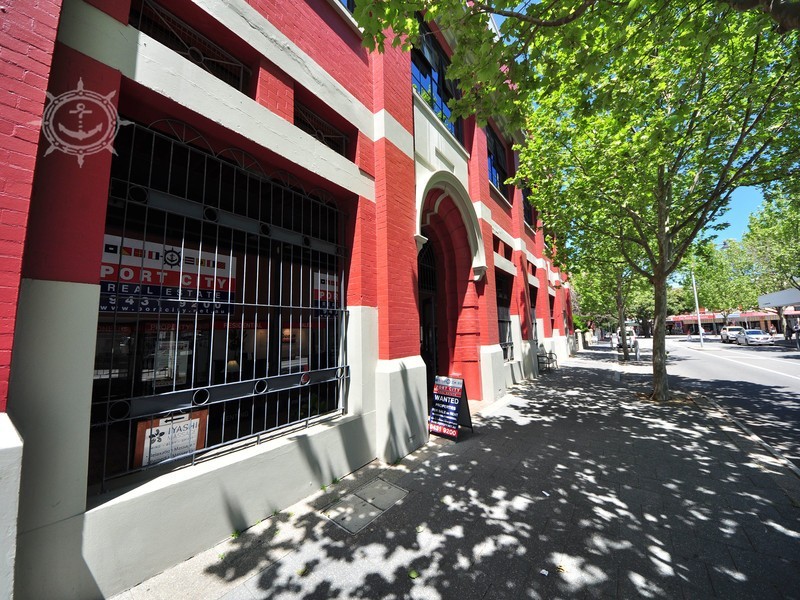 26/13 Cantonment Street, Fremantle WA 6160