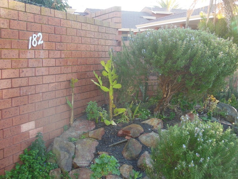 4/182 Holland Street, Fremantle WA 6160