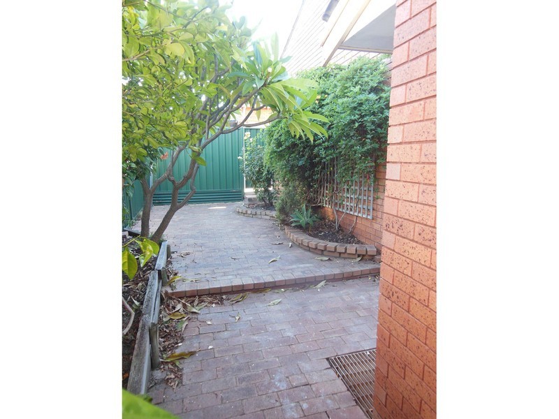 4/182 Holland Street, Fremantle WA 6160