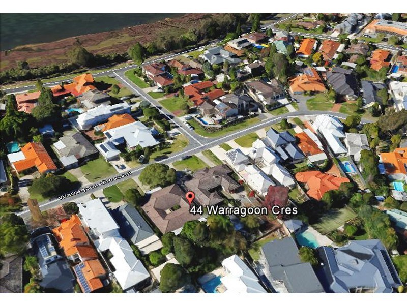 44 Warragoon Crescent, Attadale WA 6156