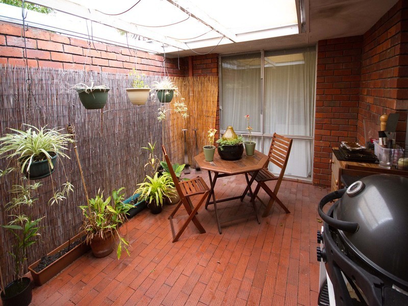 44 Warragoon Crescent, Attadale WA 6156