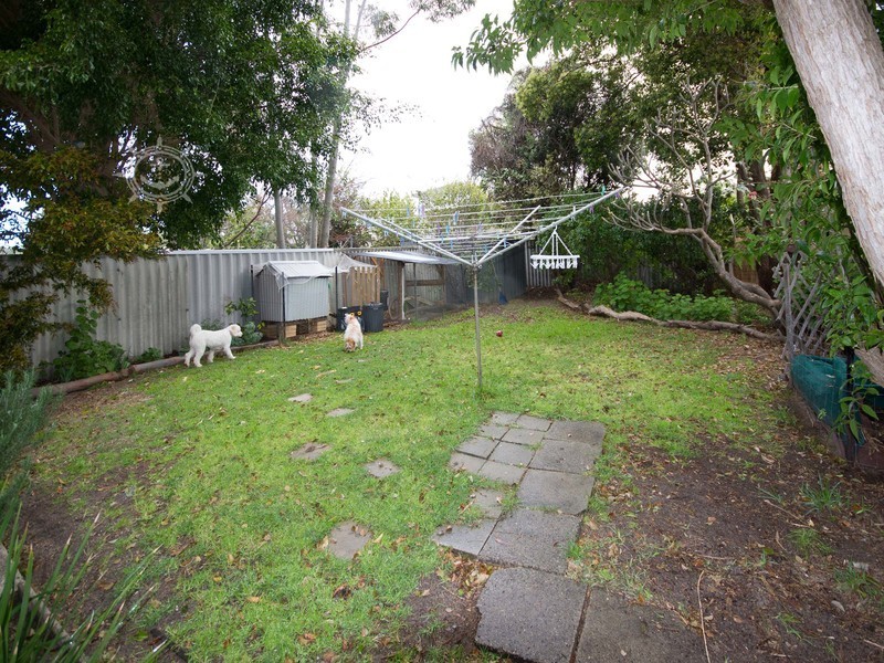 44 Warragoon Crescent, Attadale WA 6156