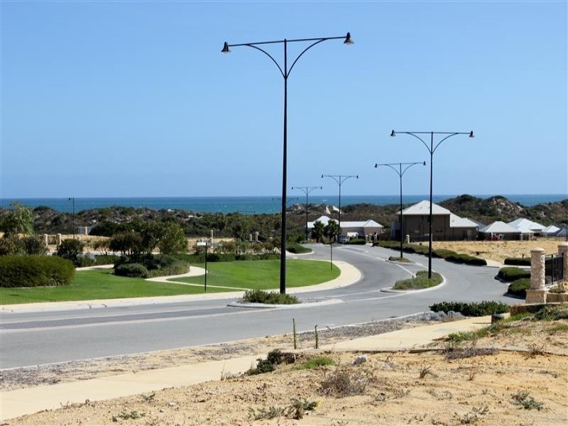 53 Montebello Boulevard, Two Rocks WA 6037