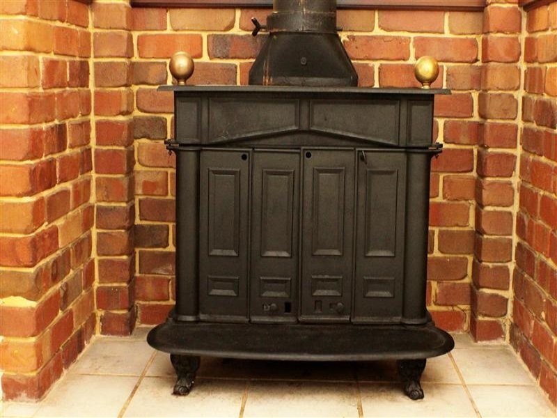 2 Carbla Court, Ballajura WA 6066