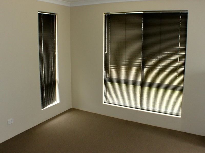 2 Tattershall Road, Darch WA 6065