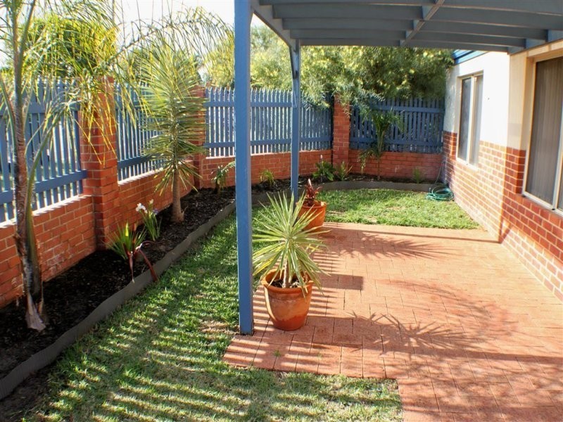 100A Ravenswood Drive, Nollamara WA 6061