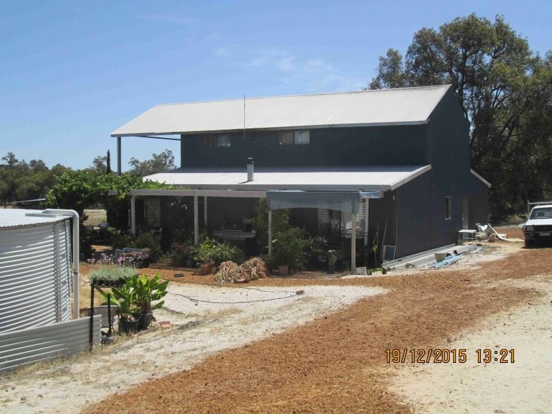 2152 Chittering Road, Lower Chittering WA 6084