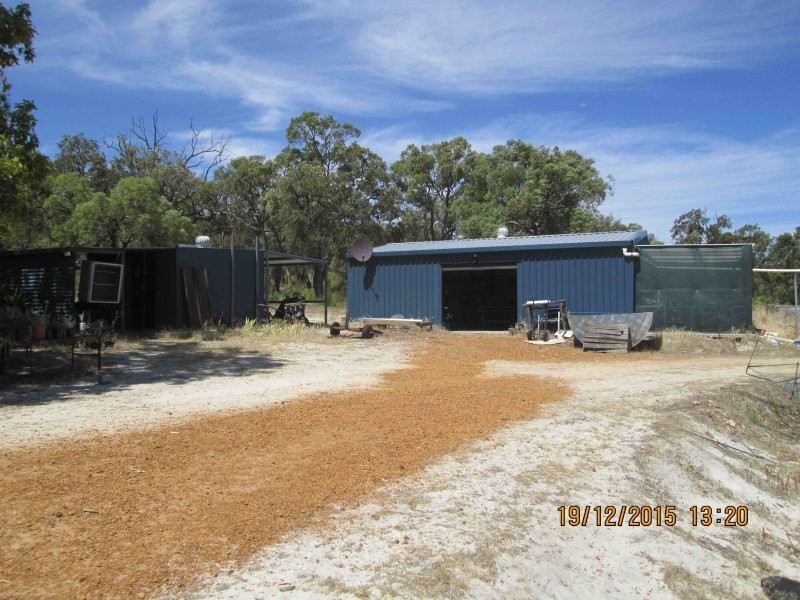 2152 Chittering Road, Lower Chittering WA 6084