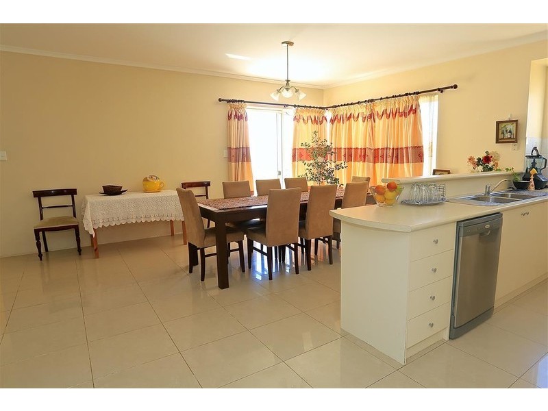 93 Cooper Street, Madeley WA 6065