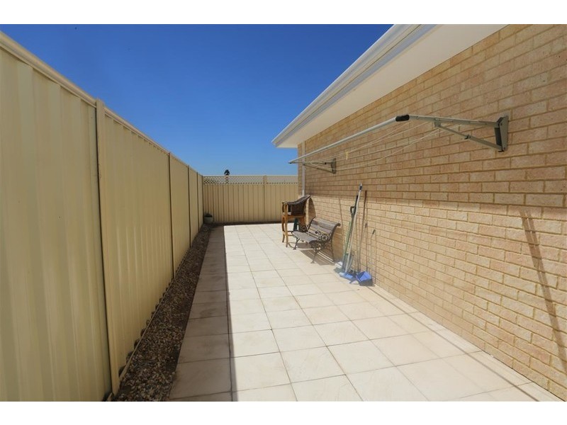 93 Cooper Street, Madeley WA 6065