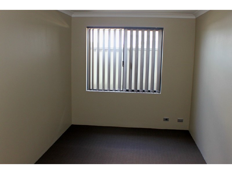 32 Babylon Bend, Landsdale WA 6065