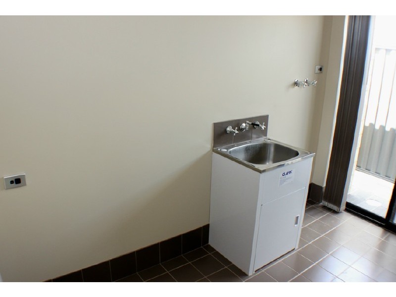 32 Babylon Bend, Landsdale WA 6065