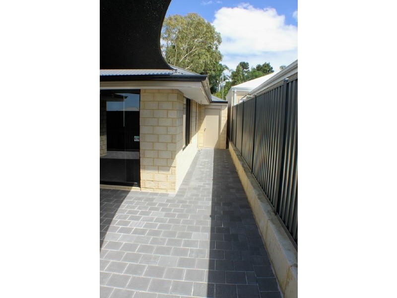 32 Babylon Bend, Landsdale WA 6065