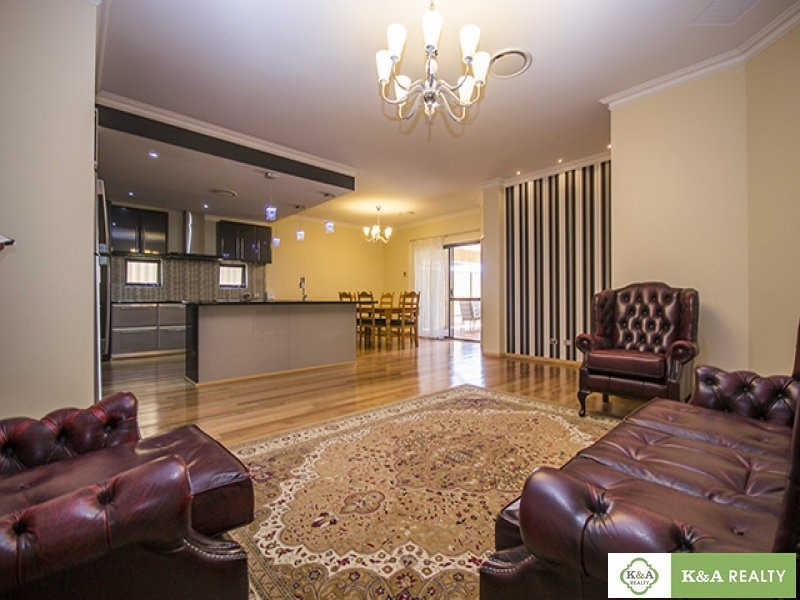 3 Westbury Lane, Madeley WA 6065