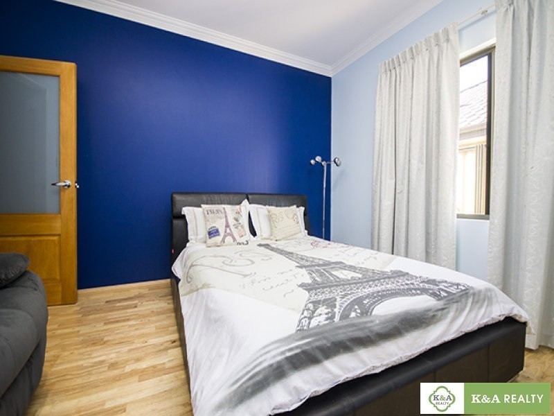 3 Westbury Lane, Madeley WA 6065