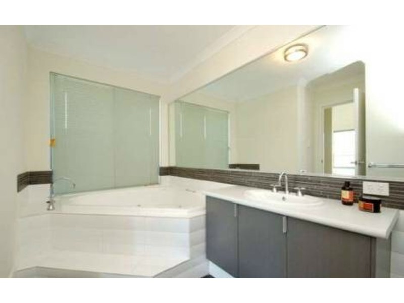 23 Beckett Circle, Darch WA 6065