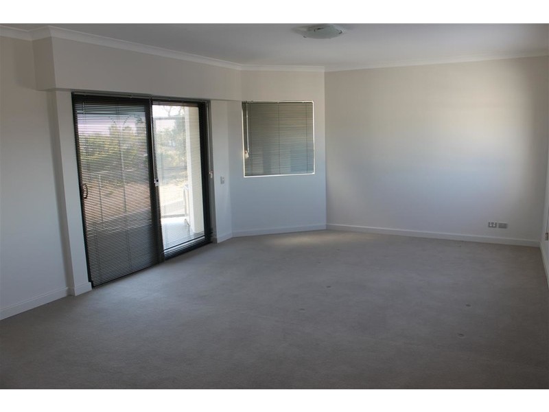 1 Walsh Loop, Joondalup WA 6027