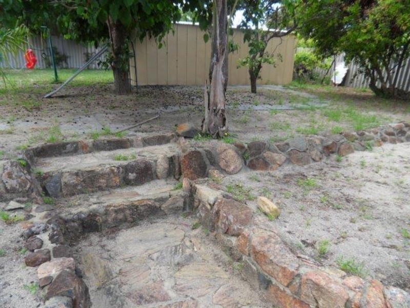 53 Ipswich Cres, Girrawheen WA 6064