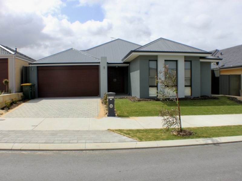 44 Alhambra Parkway, Landsdale WA 6065