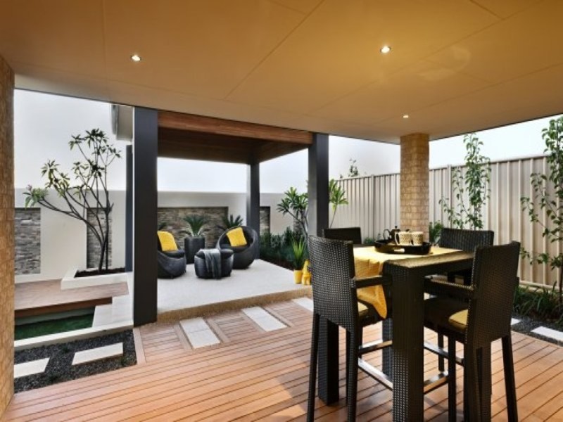 44 Alhambra Parkway, Landsdale WA 6065