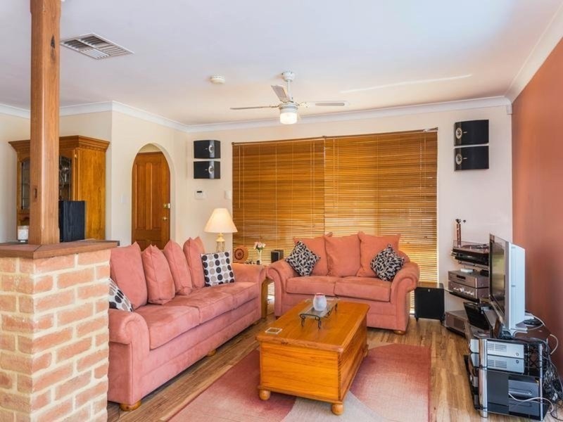 39 Nyunda Drive, Wanneroo WA 6065