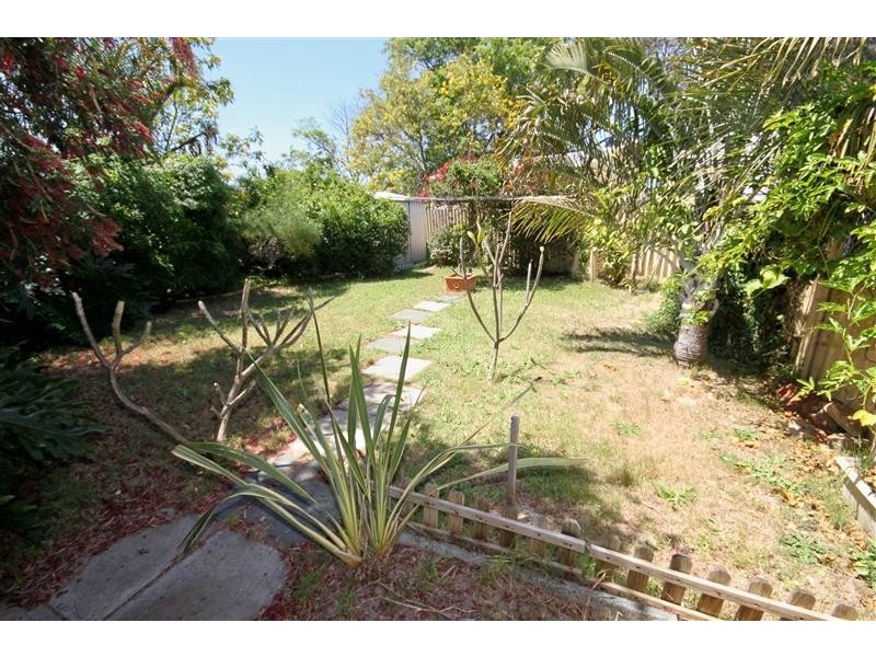 5 Yera Place, Wanneroo WA 6065