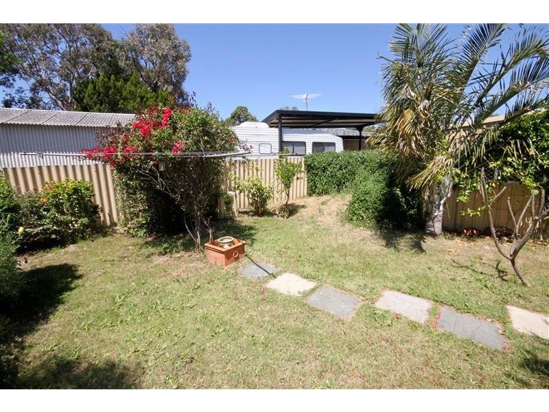 5 Yera Place, Wanneroo WA 6065