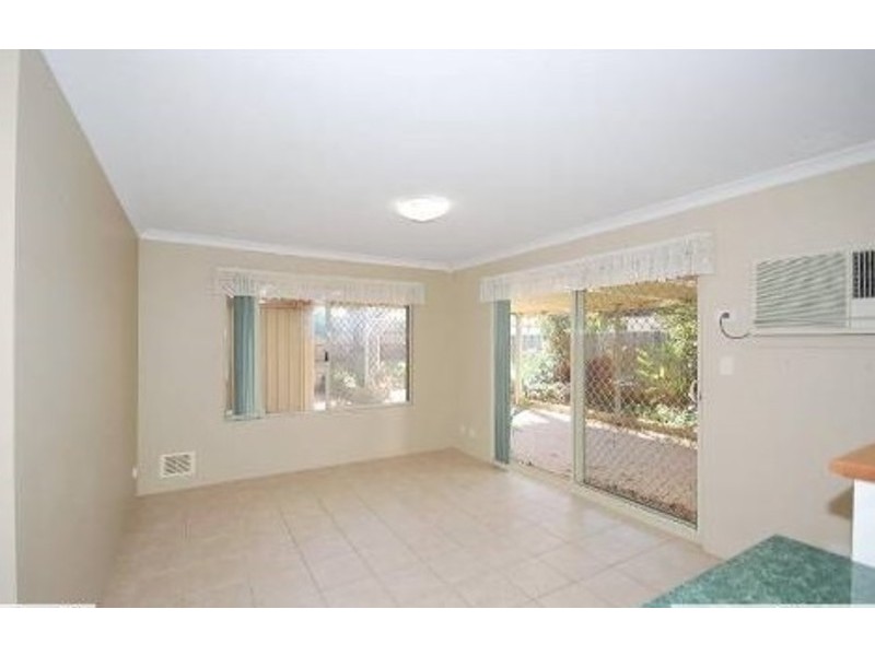 25 Valley Views Drive, Landsdale WA 6065