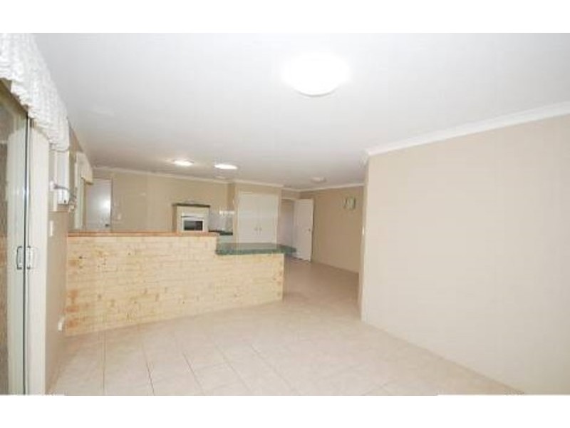 25 Valley Views Drive, Landsdale WA 6065