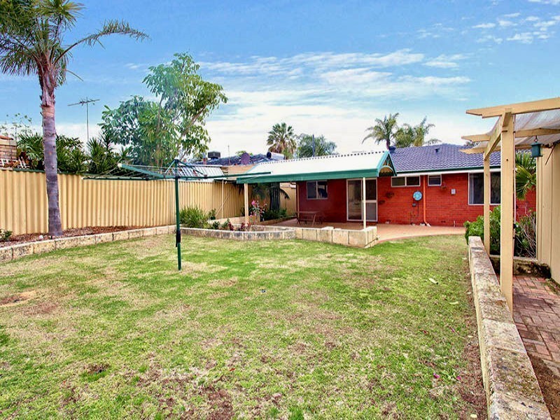 19 Dalwood Court, Hamersley WA 6022
