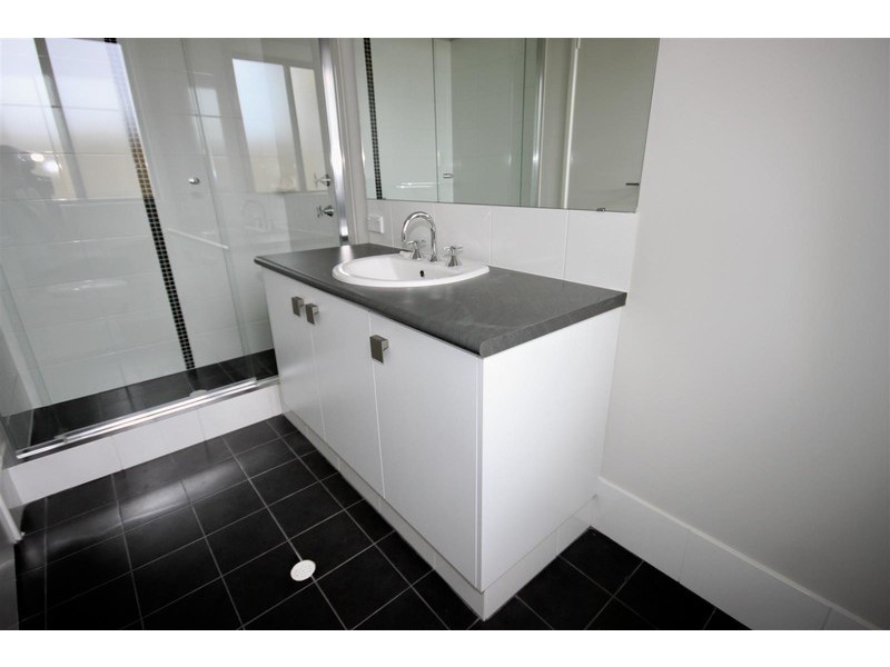 5A Esmerelda Pass, Darch WA 6065