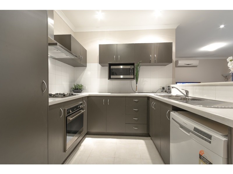 28A Hellfire Drive, Darch WA 6065